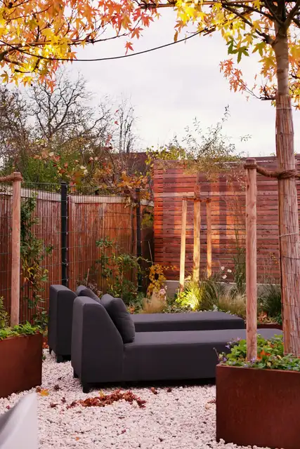 Garten des WolkenGarten im Herbst mit Lounge